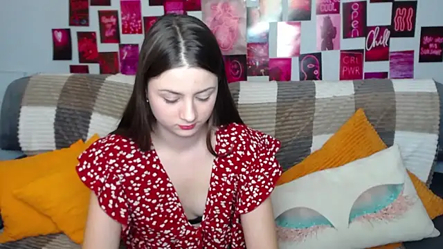 Snapshot of MilanaRoza chatting on March 3, 2025, 9:11 am MilanaRoza online show from March 3, 2025, 9:11 am