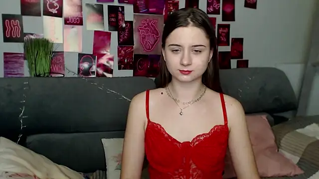 Snapshot of MilanaRoza chatting on October 4, 2025, 4:49 pm MilanaRoza online show from October 4, 2025, 4:49 pm