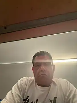 ryansingleton5092 online show from May 8, 2026, 7:08 pm