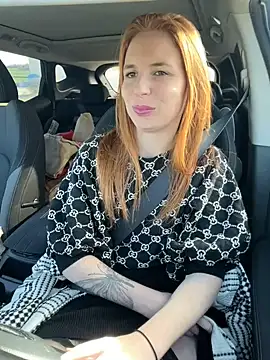 Snapshot of Redhairedteacher chatting on March 7, 2025, 8:45 am Redhairedteacher online show from March 7, 2025, 8:45 am