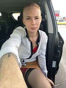 Snapshot of Redhairedteacher chatting on March 22, 2025, 8:51 am Redhairedteacher online show from March 22, 2025, 8:51 am