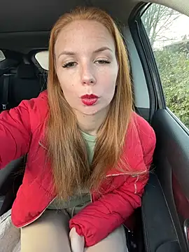 Snapshot of Redhairedteacher chatting on November 30, 2025, 11:25 am Redhairedteacher online show from November 30, 2025, 11:25 am