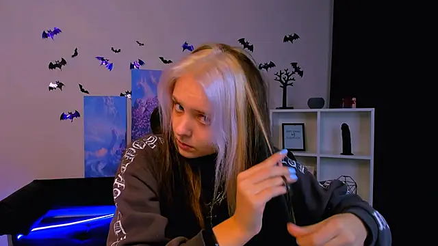 anna sunshines online show from December 2, 2024, 10:50 am