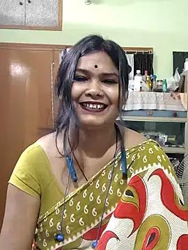 yoursweety09 online show from April 13, 2026, 2:11 pm