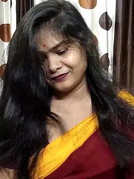yoursweety09 online show from July 25, 2026, 7:06 am