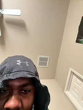 cumwatch3376 online show from November 9, 2025, 2:04 pm