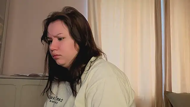 Alisia Mars online show from April 25, 2026, 6:05 am