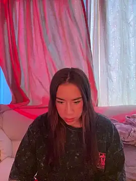 Im Valen Cute online show from April 12, 2026, 10:48 pm