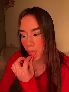 Im Valen Cute online show from May 27, 2026, 3:36 am