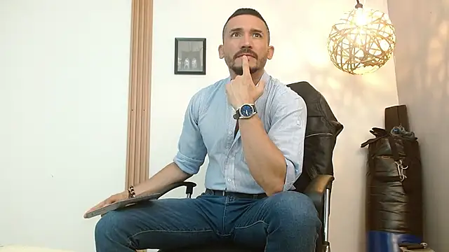 Reiko 85  online show from September 8, 2025, 2:49 pm