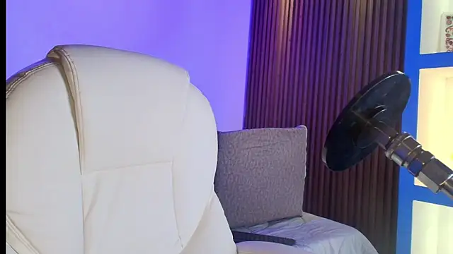 Antonella Torres2 online show from March 26, 2026, 3:34 am