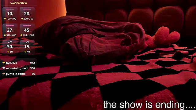 teobowny  online show from January 14, 2025, 7:32 pm