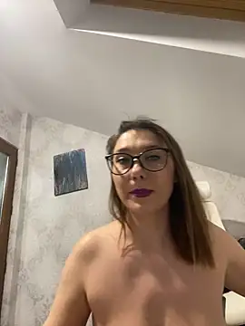 Snapshot of AmberElixir chatting on March 16, 2025, 11:04 pm AmberElixir online show from March 16, 2025, 11:04 pm