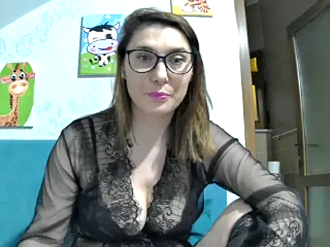 Snapshot of AmberElixir chatting on March 20, 2025, 9:24 pm AmberElixir online show from March 20, 2025, 9:24 pm