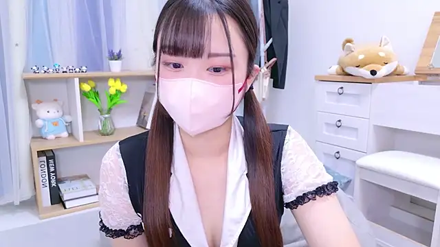 Snapshot of MAIKA_pyon chatting on December 8, 2024, 11:03 am MAIKA pyon online show from December 8, 2024, 11:03 am