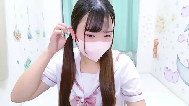 Snapshot of MAIKA_pyon chatting on December 12, 2024, 11:29 am MAIKA pyon online show from December 12, 2024, 11:29 am