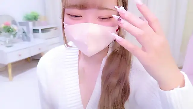 MAIKA pyon online show from February 23, 2026, 1:25 am