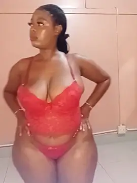 Luciouslips00 online show from April 17, 2026, 3:37 pm