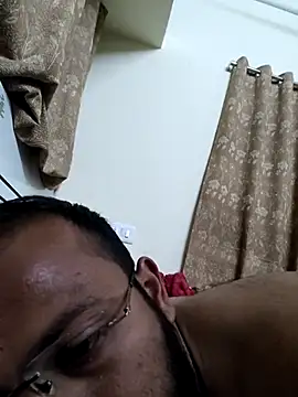 Punekarmanoj97 online show from March 29, 2026, 6:41 pm