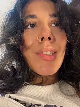 Snapshot of AndyFire69 chatting on February 5, 2025, 3:52 pm AndyFire69 online show from February 5, 2025, 3:52 pm