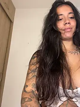 Snapshot of AndyFire69 chatting on February 24, 2025, 2:04 pm AndyFire69 online show from February 24, 2025, 2:04 pm