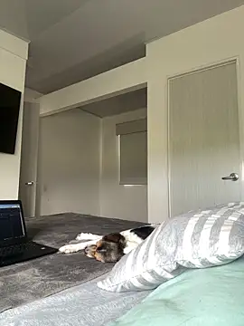 Snapshot of AndyFire69 chatting on October 29, 2025, 5:14 pm AndyFire69 online show from October 29, 2025, 5:14 pm