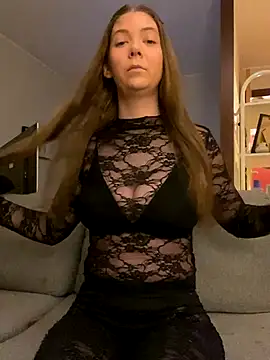 Snapshot of Mandispandis1 chatting on November 24, 2025, 9:47 pm Mandispandis1 online show from November 24, 2025, 9:47 pm