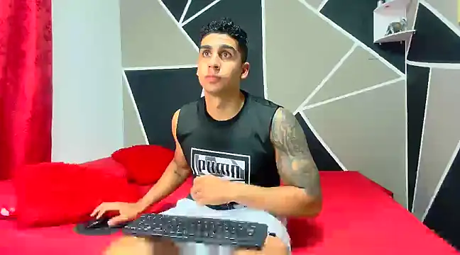 astrom greyy online show from March 18, 2025, 9:53 pm