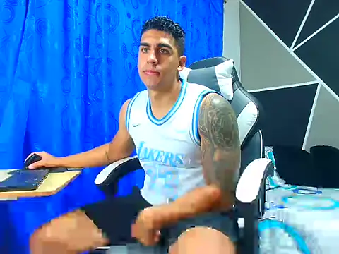 astrom greyy online show from September 30, 2025, 1:38 pm