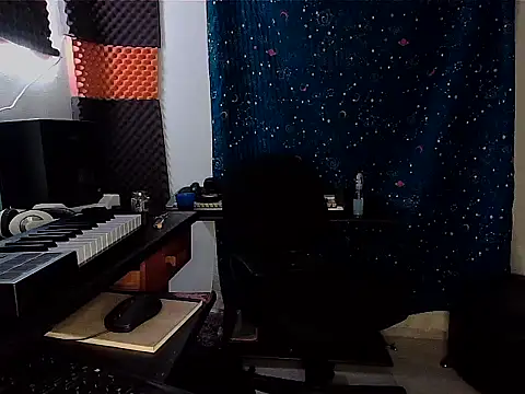 patrik tattoo  online show from February 9, 2025, 3:32 am