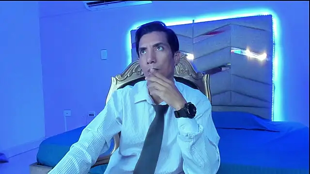 Snapshot of EdwardVlad chatting on January 10, 2025, 7:21 pm EdwardVlad online show from January 10, 2025, 7:21 pm