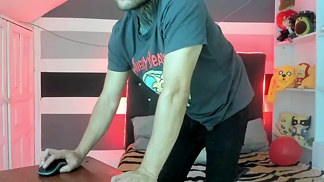  tatho perovich  online show from December 10, 2024, 3:52 am