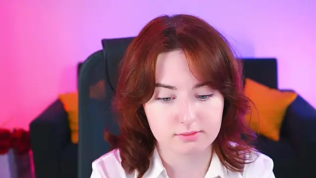 AnnTerry  online show from February 23, 2025, 3:40 pm