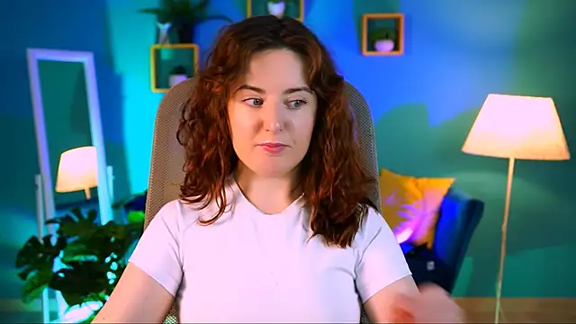 AnnTerry  online show from November 14, 2025, 8:35 am