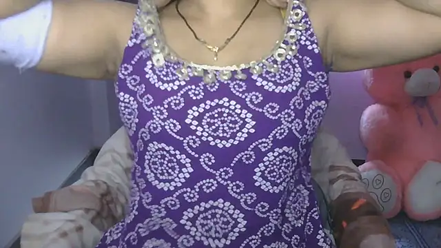 cutie-taara online show from June 28, 2026, 4:29 am