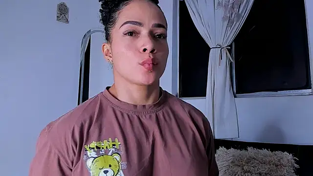 alexafit online show from April 8, 2026, 7:03 pm