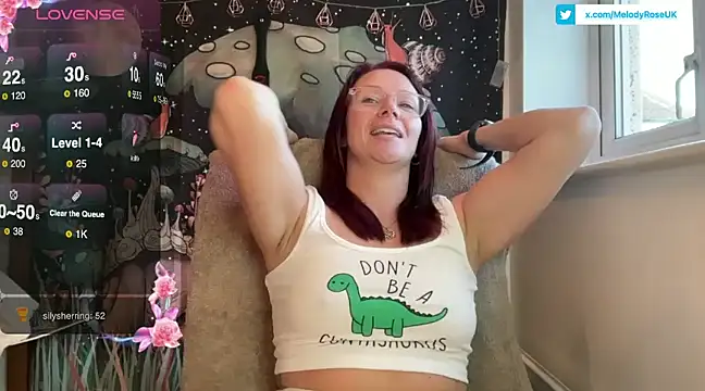 Snapshot of MelodyRoseUk chatting on February 26, 2025, 4:45 pm MelodyRoseUk online show from February 26, 2025, 4:45 pm