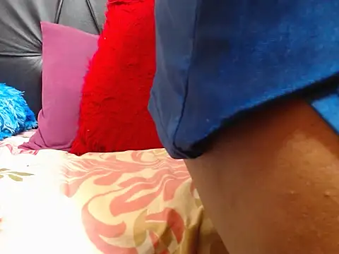 Snapshot of SexinessBae chatting on October 19, 2025, 4:02 am SexinessBae online show from October 19, 2025, 4:02 am