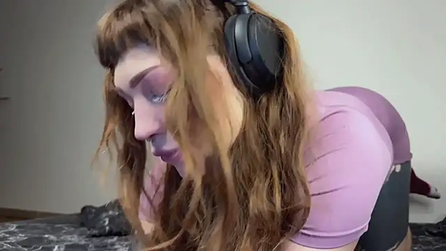 PaulaPratt online show from January 8, 2025, 8:06 am