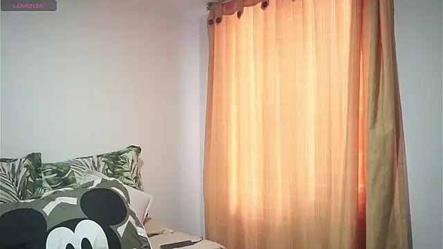 Tony Wylie online show from January 3, 2025, 1:03 pm