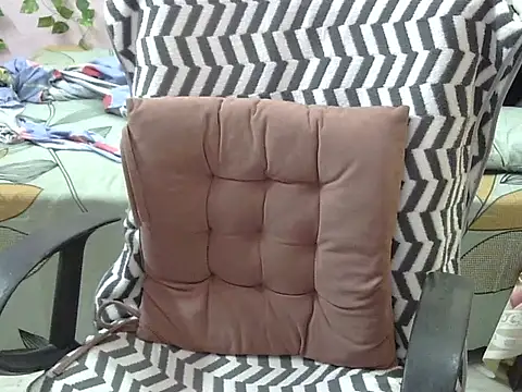 Bold Pooja online show from March 22, 2026, 1:42 am