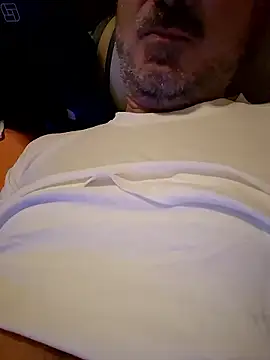 1talianBeutifulCock online show from January 16, 2026, 8:13 pm