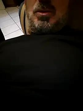 Snapshot of 1talianBeutifulCock chatting on May 14, 2026, 5:09 pm 1talianBeutifulCock online show from May 14, 2026, 5:09 pm