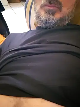 Snapshot of 1talianBeutifulCock chatting on May 15, 2026, 12:23 pm 1talianBeutifulCock online show from May 15, 2026, 12:23 pm