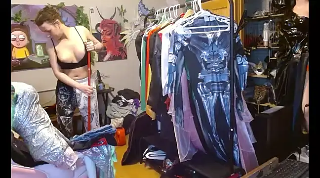 jessy0504 online show from March 13, 2025, 12:02 pm