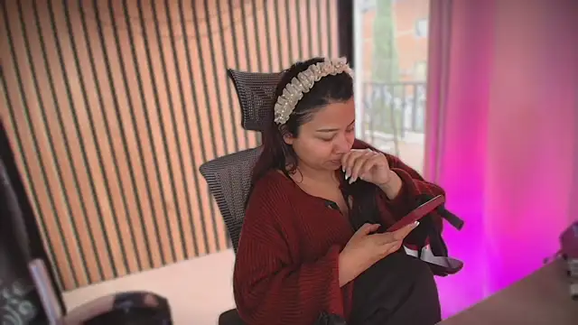 Snapshot of soffyvibes- chatting on January 6, 2026, 9:07 pm soffyvibes- online show from January 6, 2026, 9:07 pm