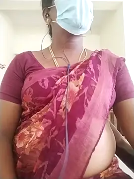 Snapshot of Preethytamilsexy chatting on June 9, 2026, 11:55 am Preethytamilsexy online show from June 9, 2026, 11:55 am