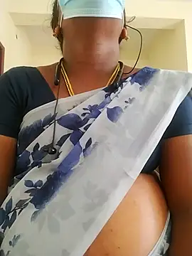 Snapshot of Preethytamilsexy chatting on July 25, 2026, 6:33 am Preethytamilsexy online show from July 25, 2026, 6:33 am