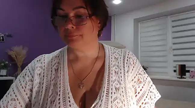 Nora Star online show from January 11, 2025, 4:57 pm