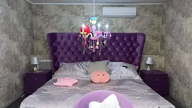 Nika Kitten online show from March 4, 2025, 2:10 pm